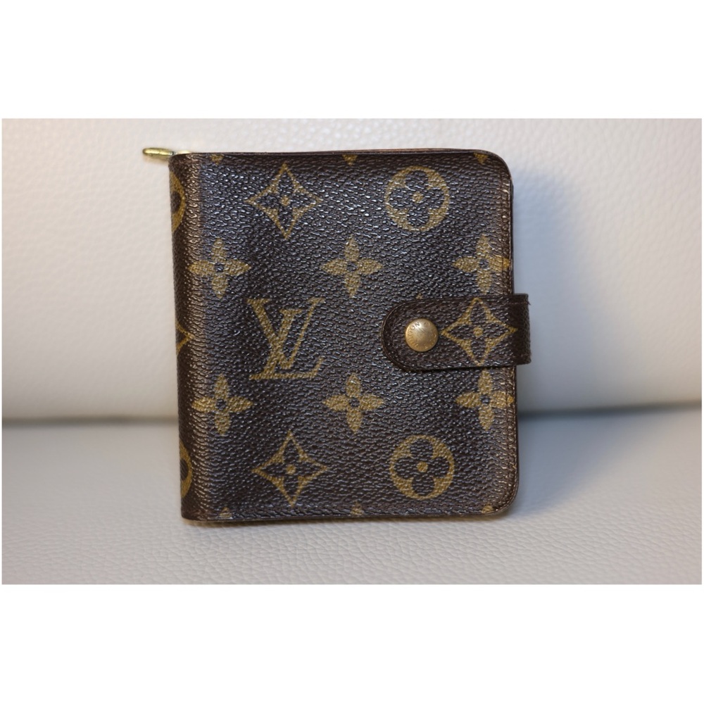 Louis Vuitton Monogram Compact Wallet